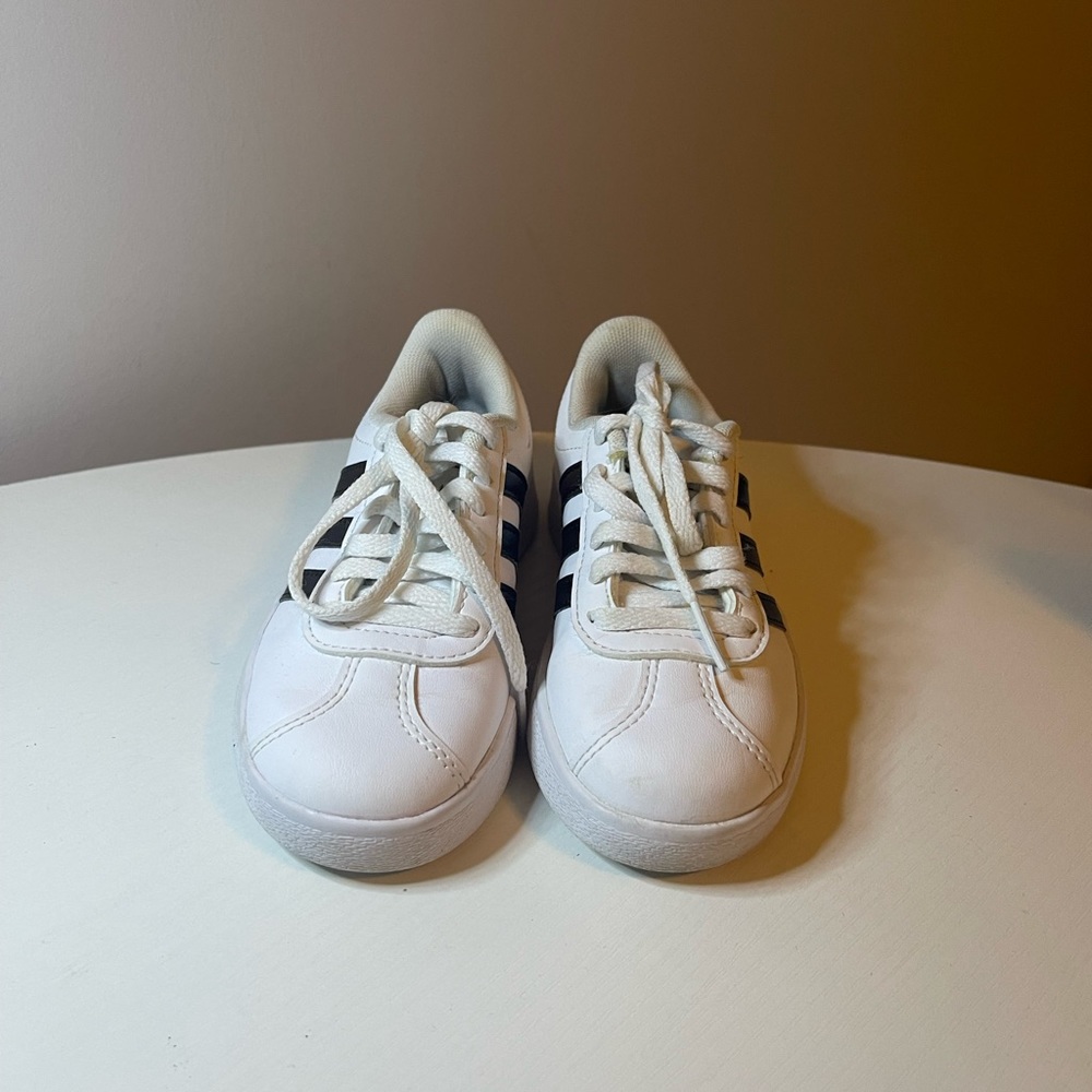 Adidas - Picture 2 of 2